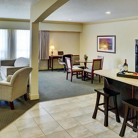 Chateau Nova Kingsway Edmonton Kültér fotó