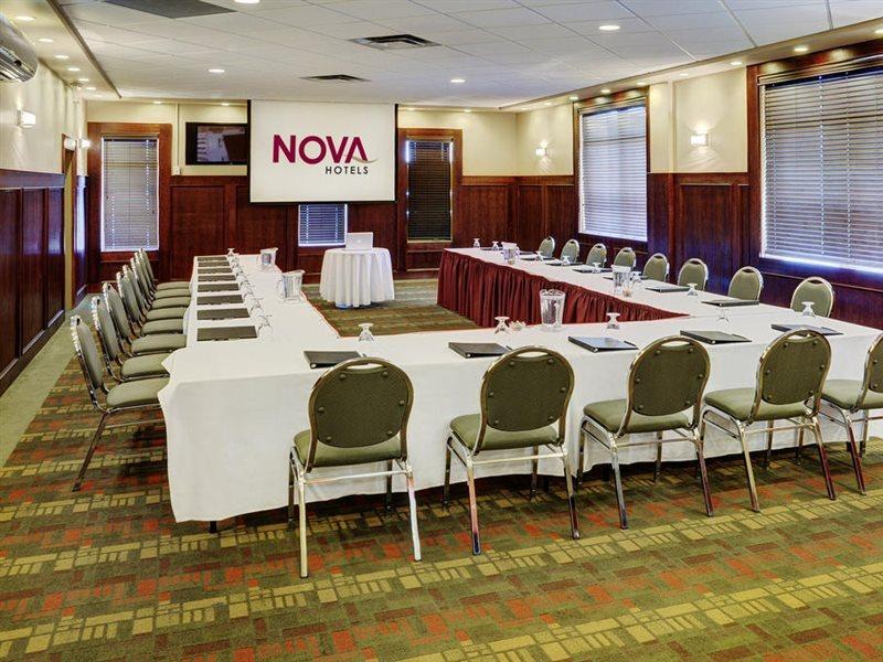 Chateau Nova Kingsway Edmonton Kültér fotó