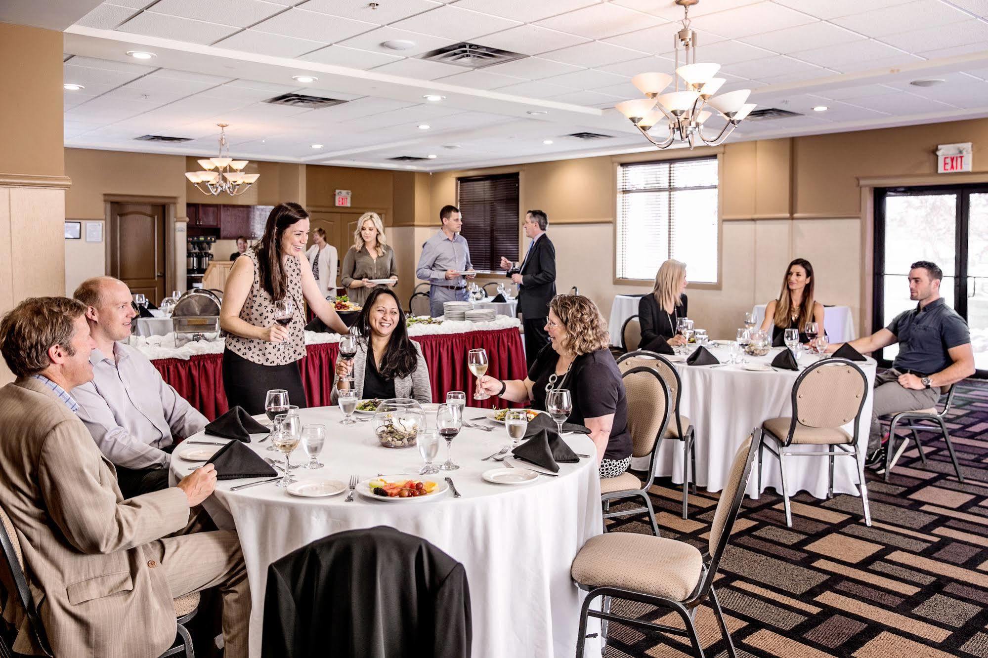 Chateau Nova Kingsway Edmonton Kültér fotó